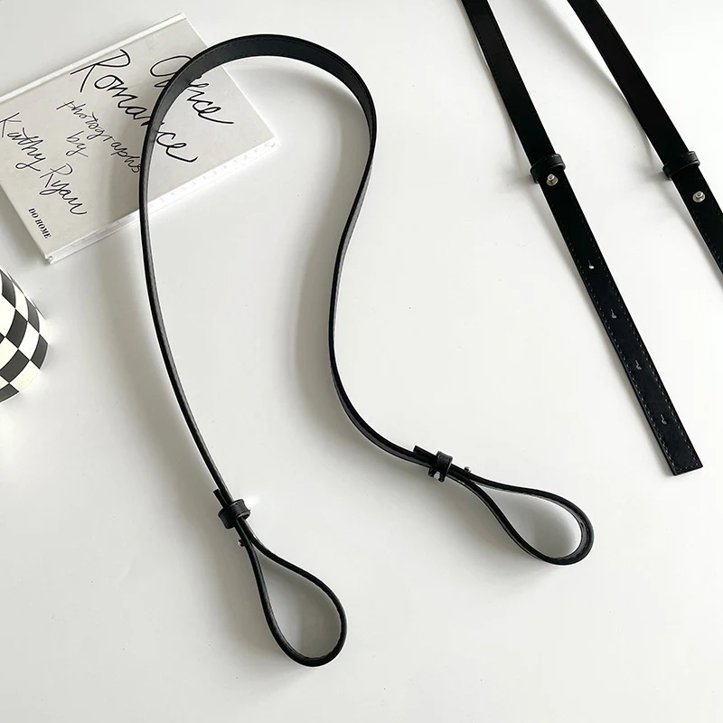 Knitted contrast heart shoulder handbag - Image 12