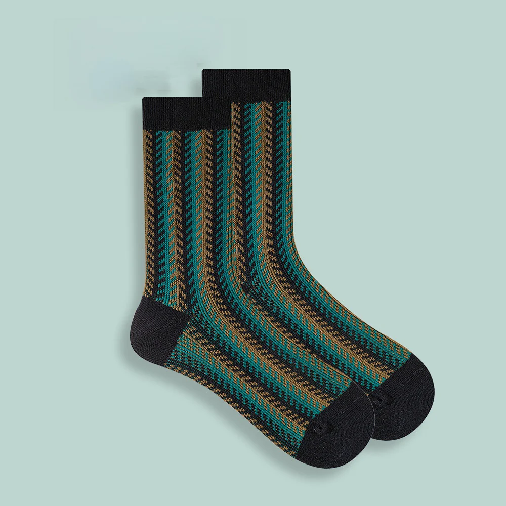Retro Ethnic Style Sport Mid-Calf Length Sock - Image 5