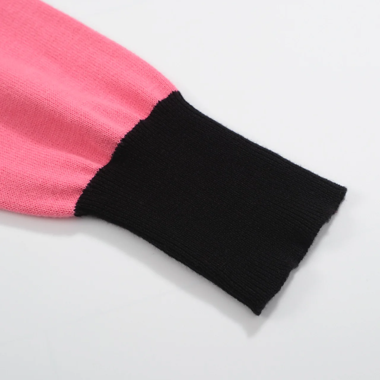 Women’s Pink Cheetah Sweater – Green Knit Pullover with Contrast Sleeves - Image 6