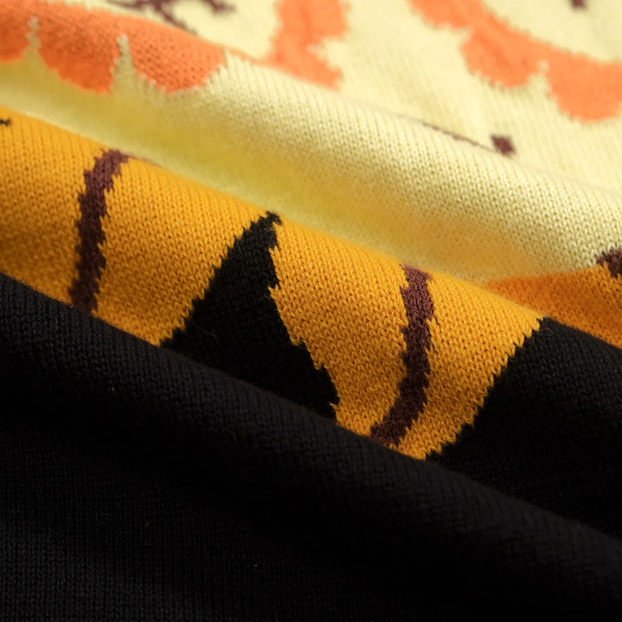 Women's Black Knitted T-shirt With Sun - Image 8