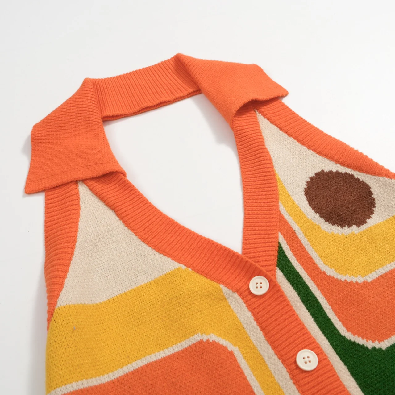 Women's multi-colored art knit vest - Image 6