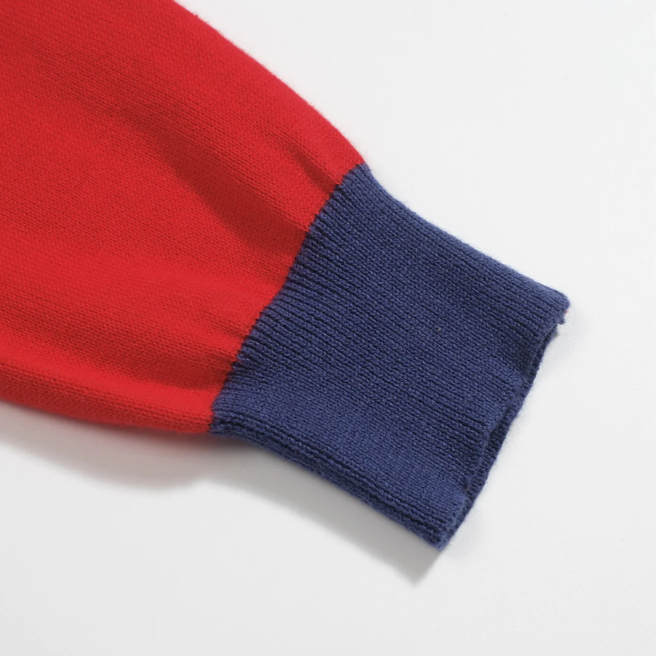 Women's red vintage striped jacquard knitwear - Image 5