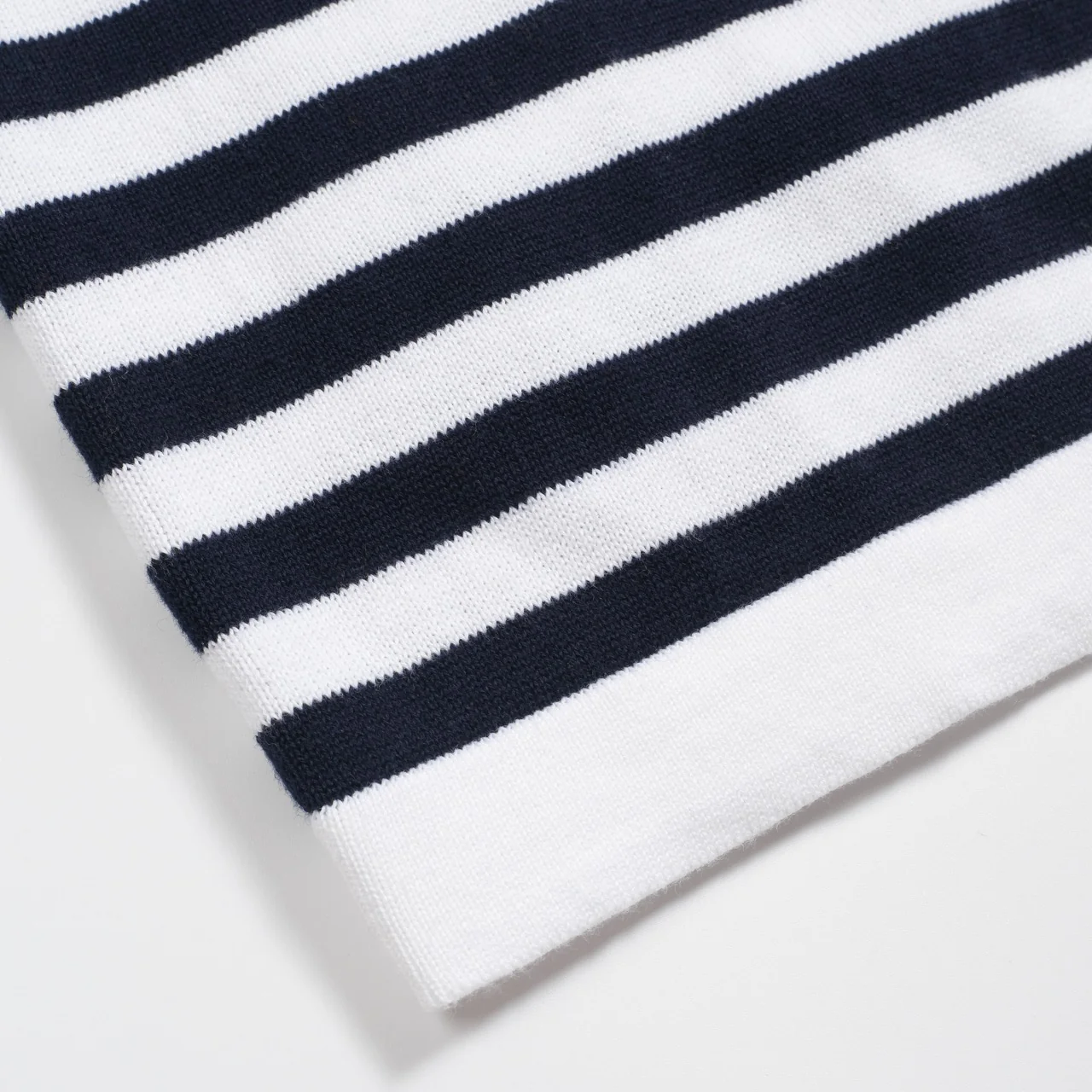 Women's stripe love vintage knit long-sleeved knitwear - Image 6